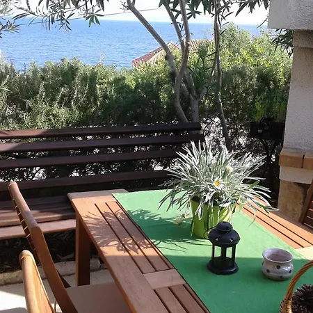 Апартаменты Apartments By The Sea Stomorska, Solta - 11298